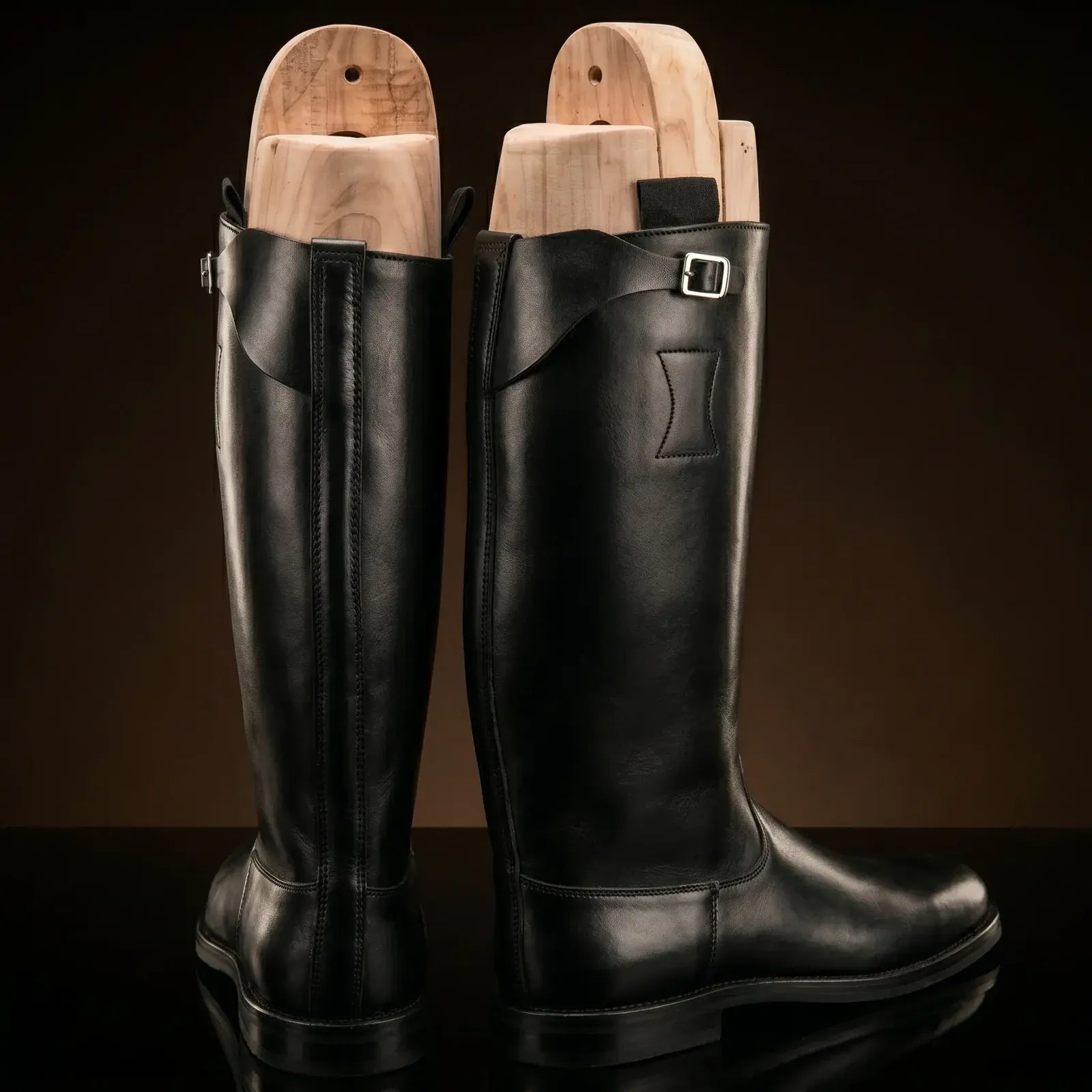 Personaliza las botas galácticas de oficial imperial de Star Wars